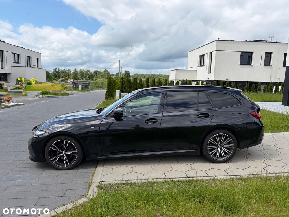 BMW Seria 3 320d xDrive M Sport sport - 2