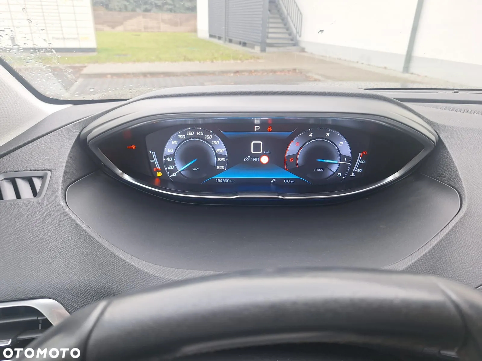 Peugeot 5008 1.5 BlueHDi Active S&S EAT8 - 23
