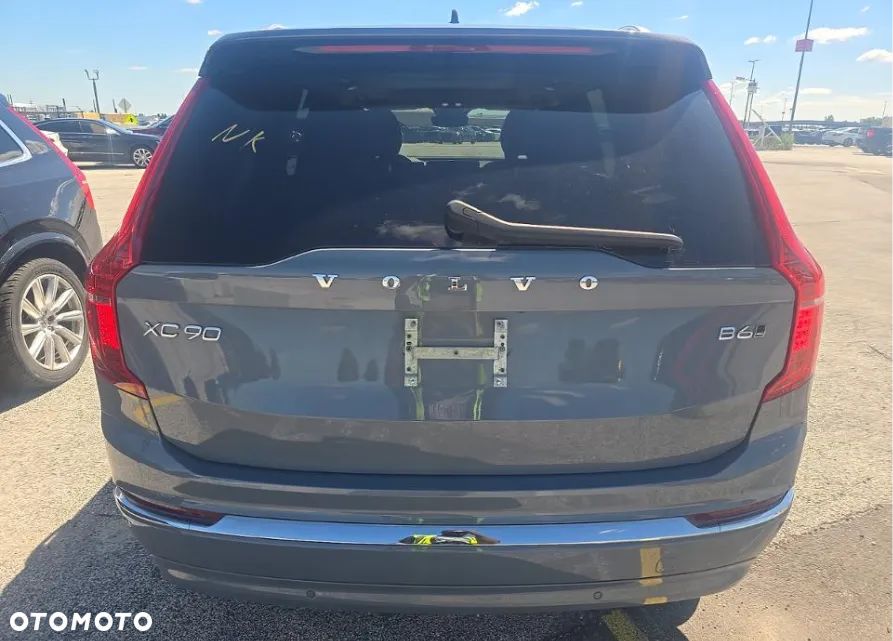 Volvo XC 90 - 6