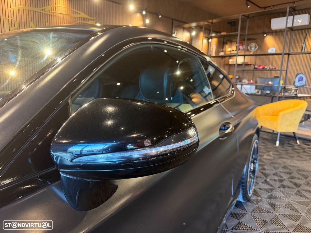 Mercedes-Benz C 250 d 4Matic 9G-TRONIC AMG Line - 15