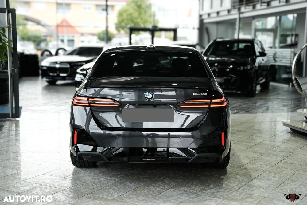 BMW Seria 5 520d Aut. - 18