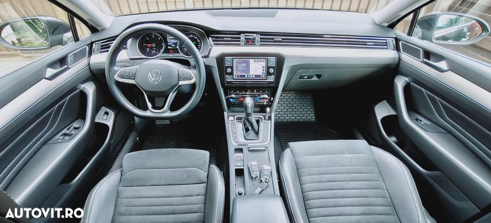 Volkswagen Passat 2.0 TDI DSG Highline - 9