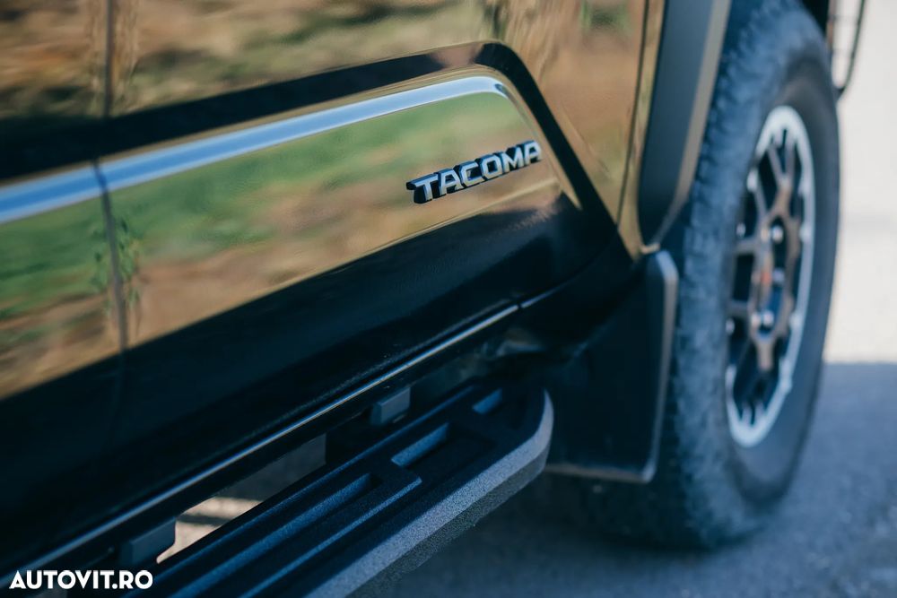 Toyota Tacoma - 9