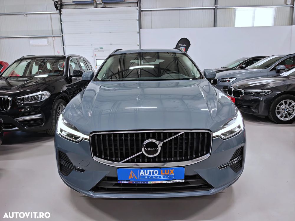 Volvo XC 60 B4 MHEV Momentum Pro - 4