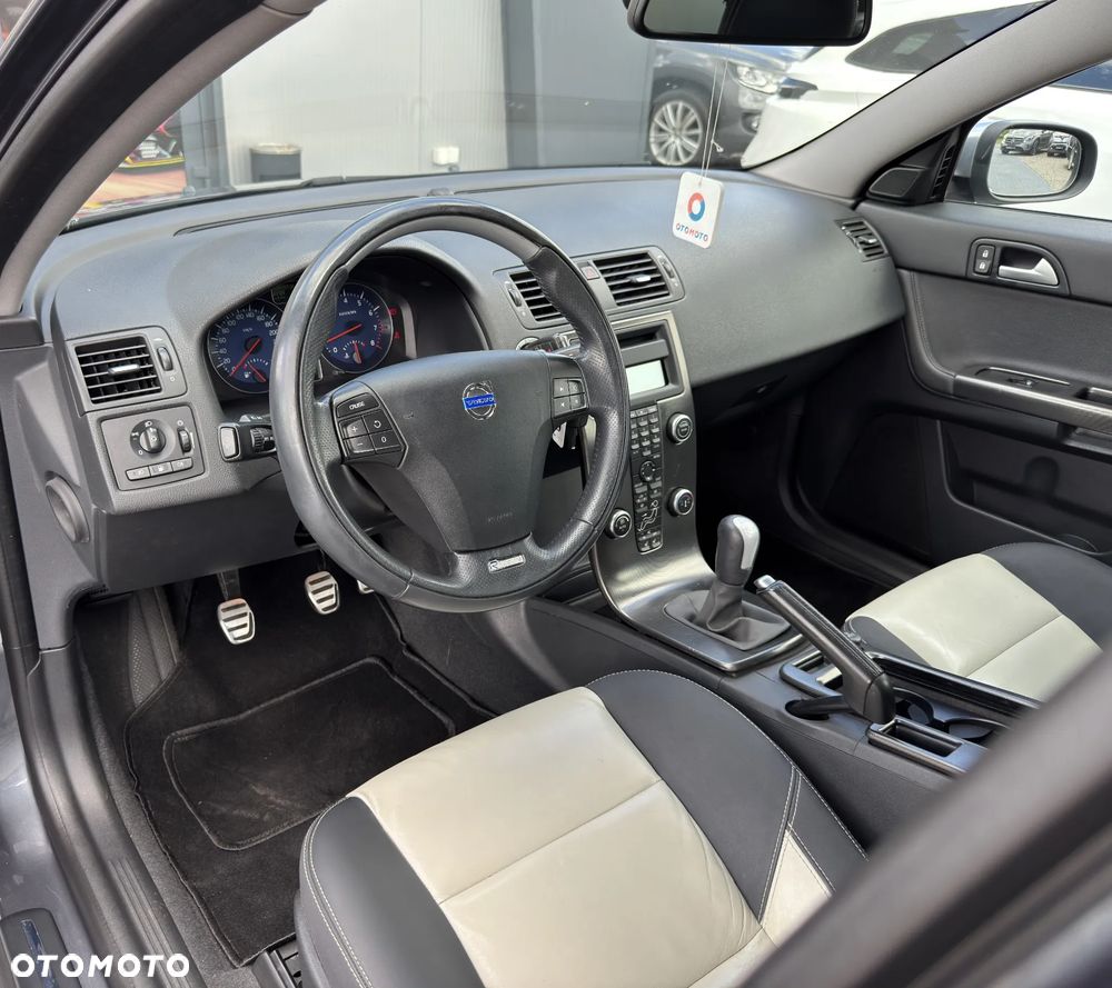 Volvo V50 T5 R-Design Summum - 15