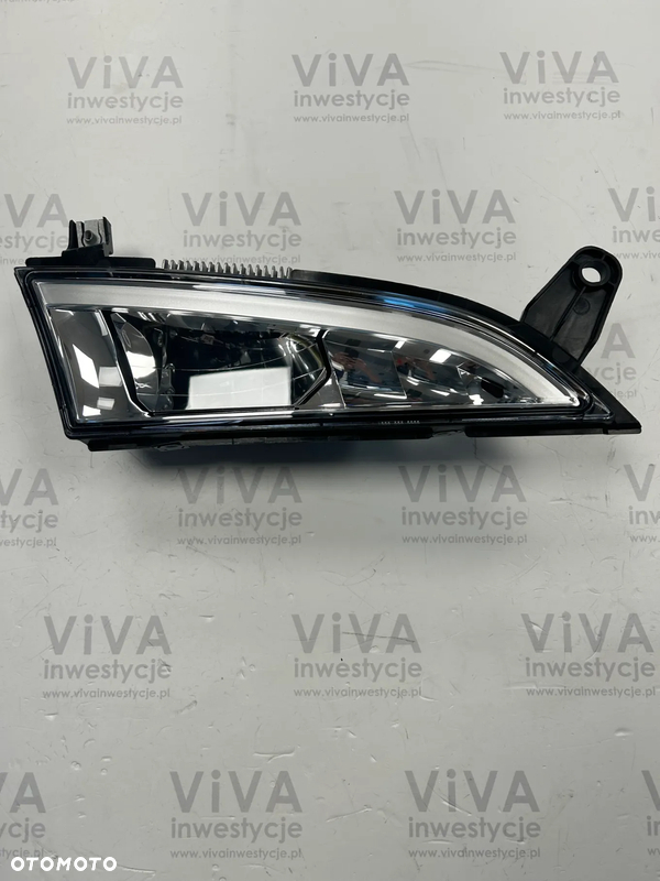 SCANIA OE HALOGEN REFLEKTOR LED DALEKOSIĘŻNY PRAWY 2948554