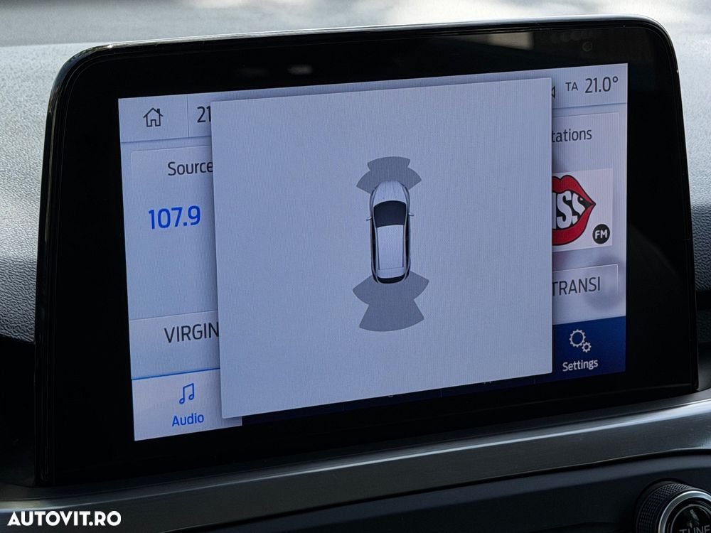 Ford Focus 1.5 TDCi Powershift Titanium - 32