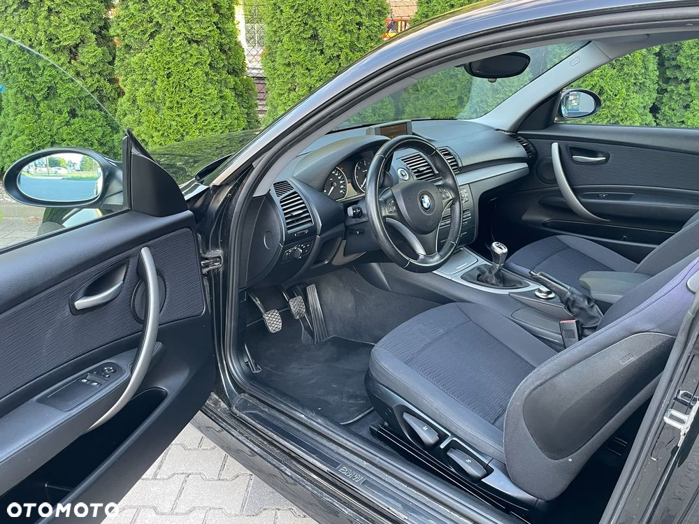 BMW Seria 1 118d DPF Edition Sport - 14