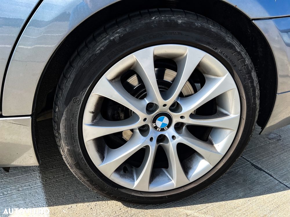 BMW Seria 3 - 16