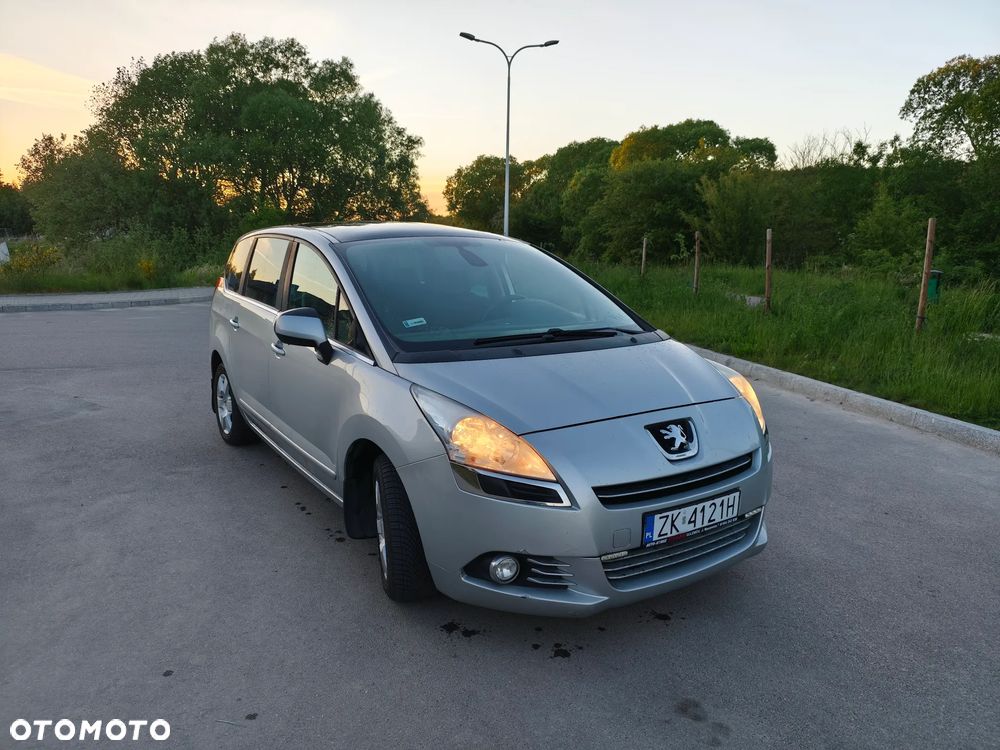 Peugeot 5008 2.0 HDi Active 7os - 2