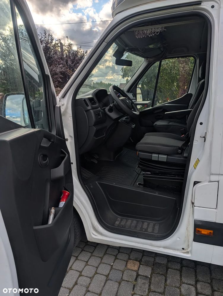 Renault Master - 9