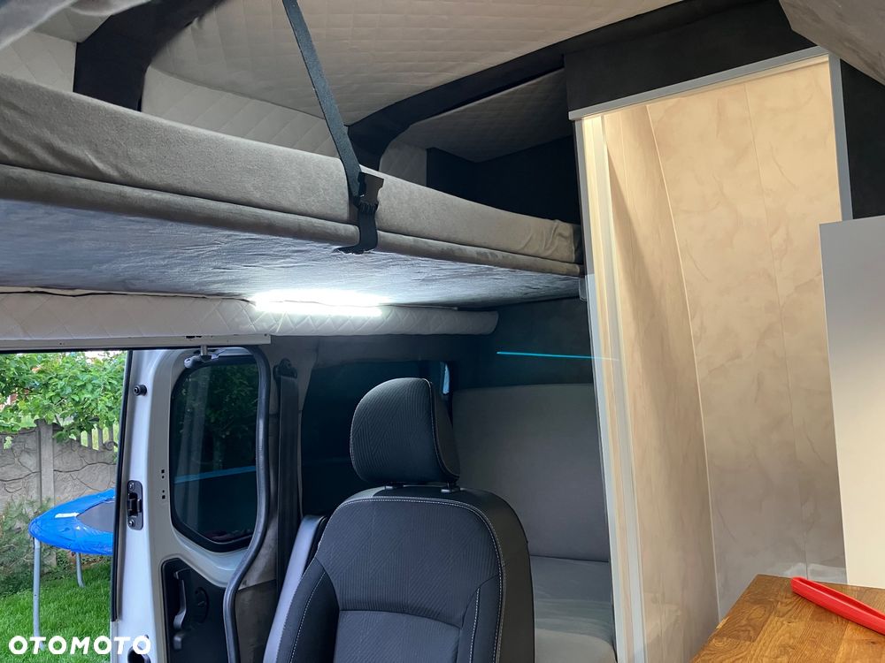 Renault Trafic - 18