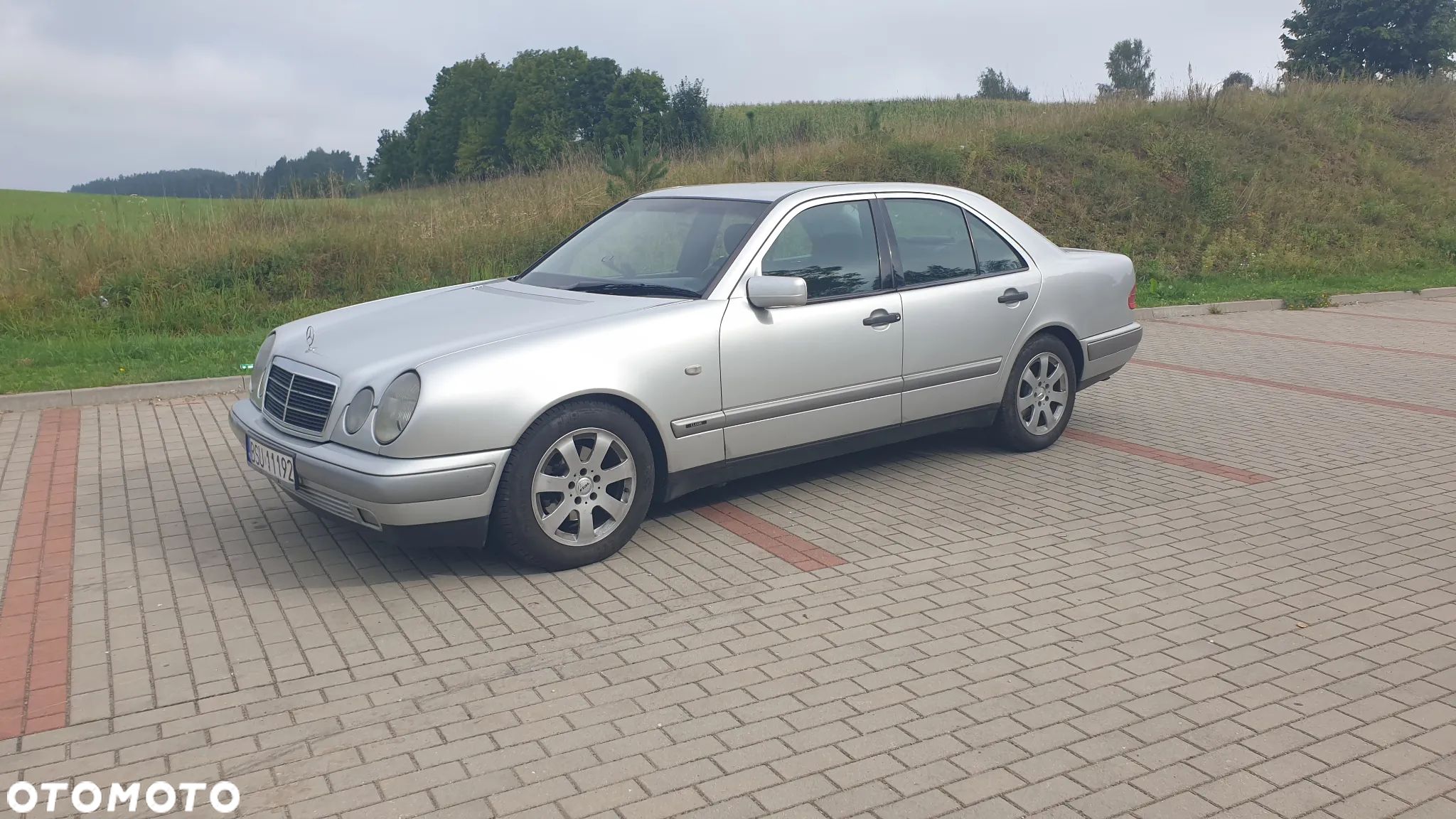 Mercedes-Benz Klasa E - 1
