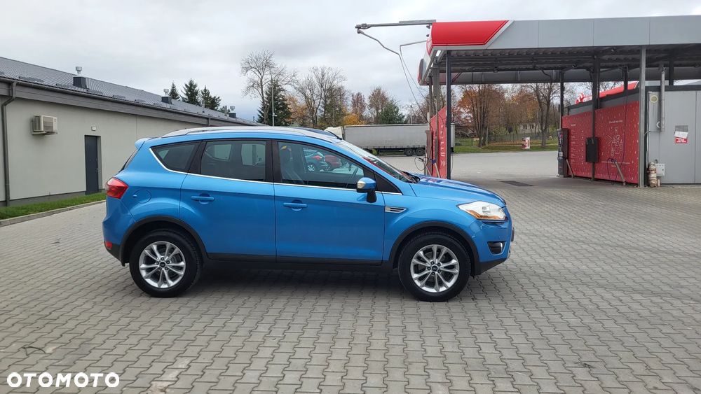 Ford Kuga 2.0 TDCi 4x4 Titanium - 9