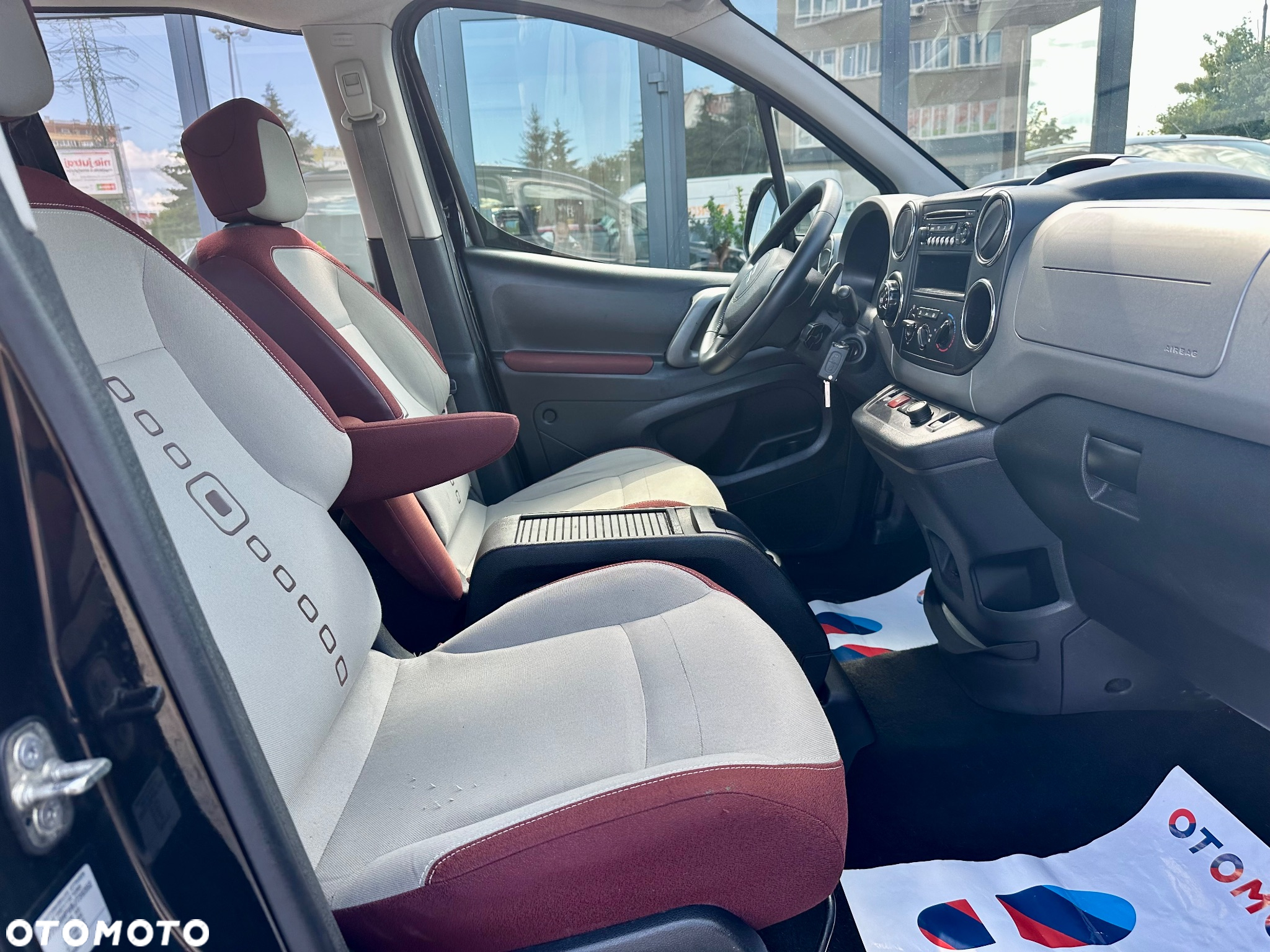 Citroën Berlingo e-HDi 90 FAP EGS6 Multispace - 20