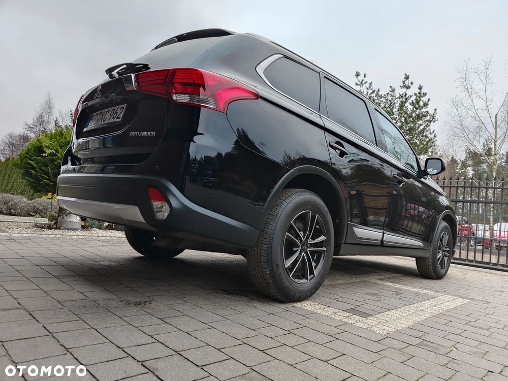 Mitsubishi Outlander 2.0 2WD Invite - 4