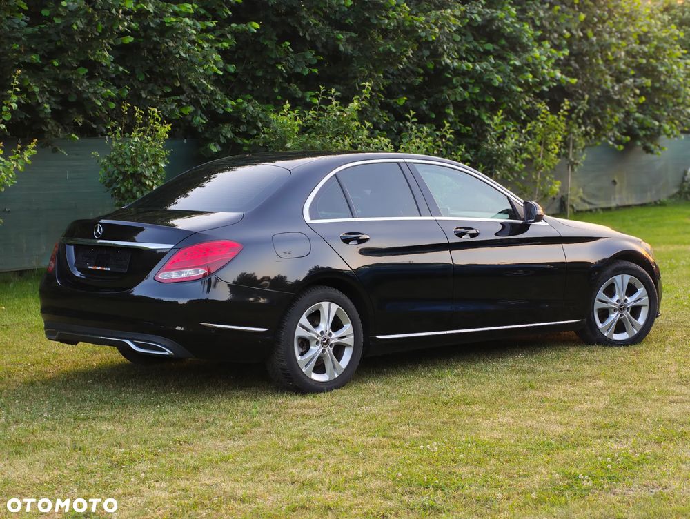 Mercedes-Benz Klasa C 180 7G-TRONIC Avantgarde - 11