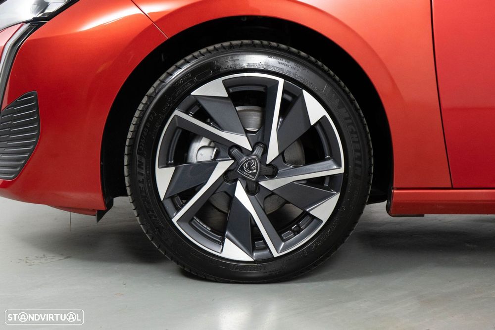 Peugeot 308 1.2 PureTech Allure Pack - 16