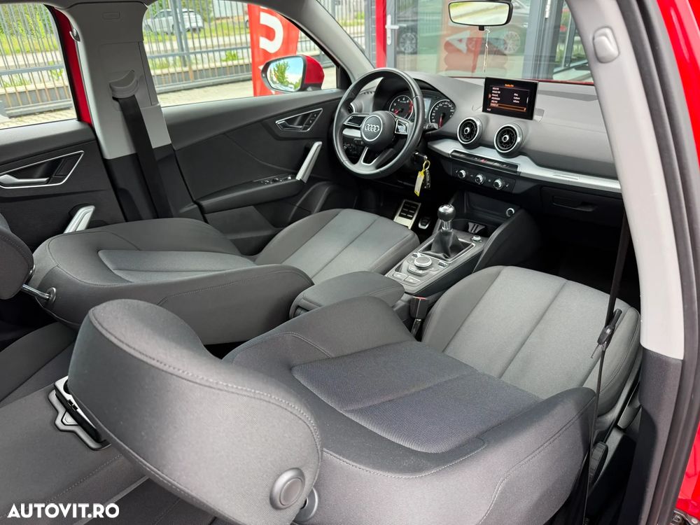 Audi Q2 1.0 30 TFSI Design - 8