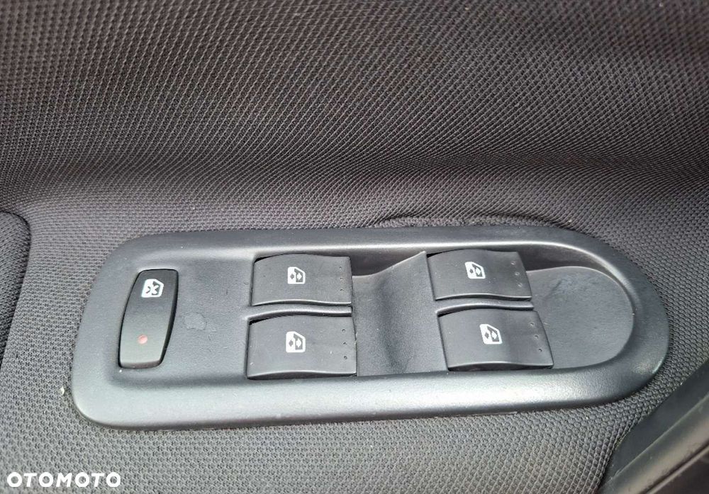 Renault Scenic - 22