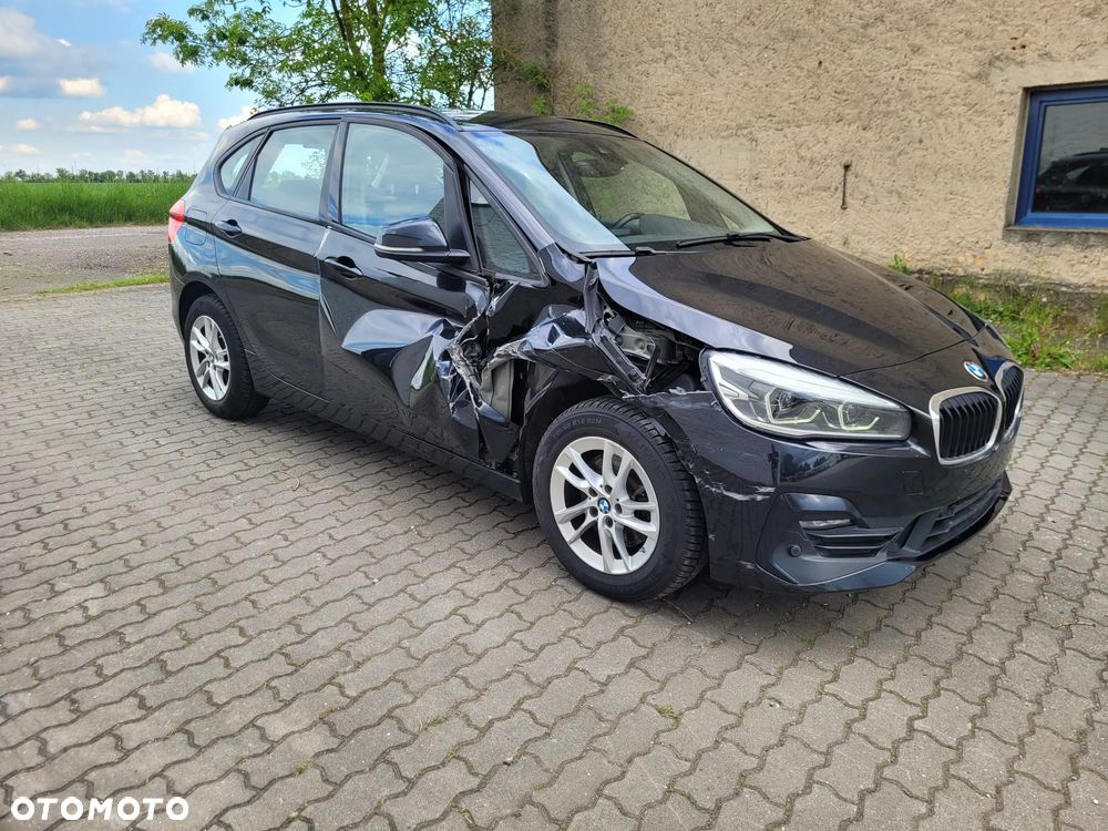BMW Seria 2 218d - 30