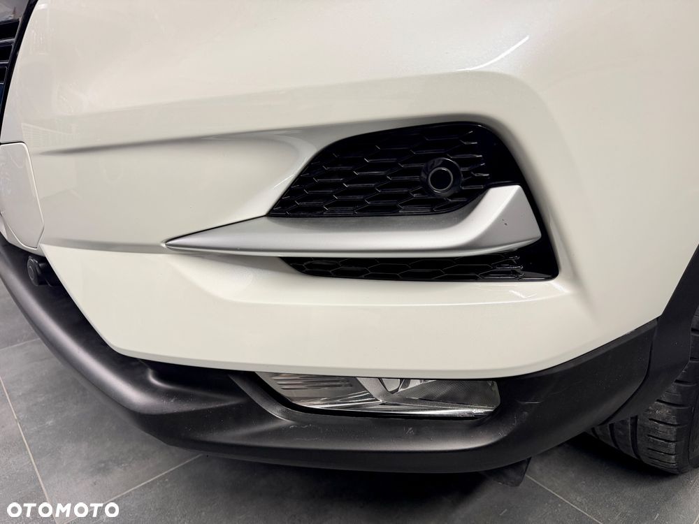 Nissan Qashqai 1.5 dCi Tekna - 16