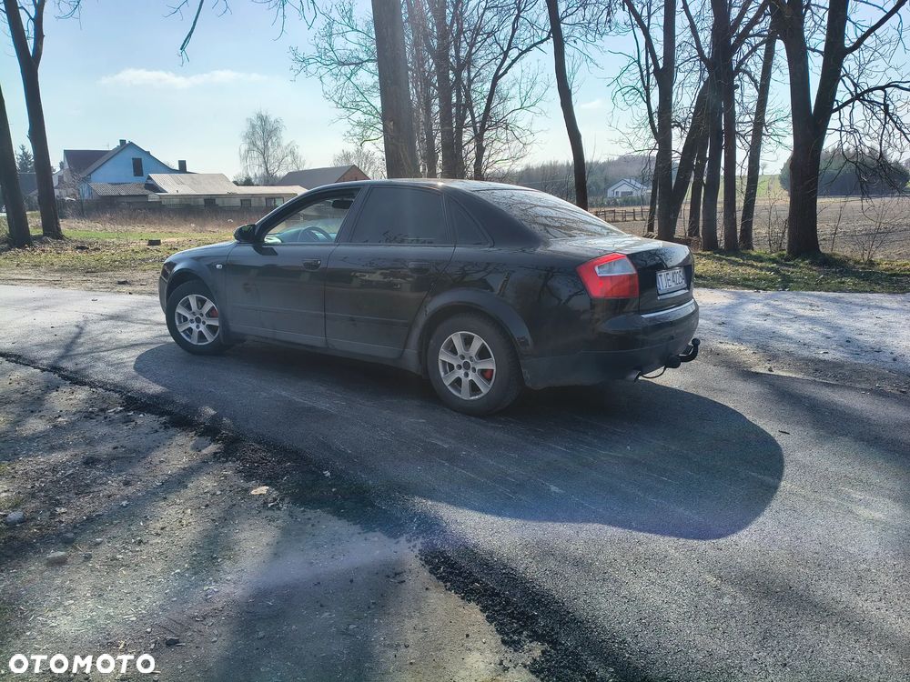 Audi A4 Limousine - 2
