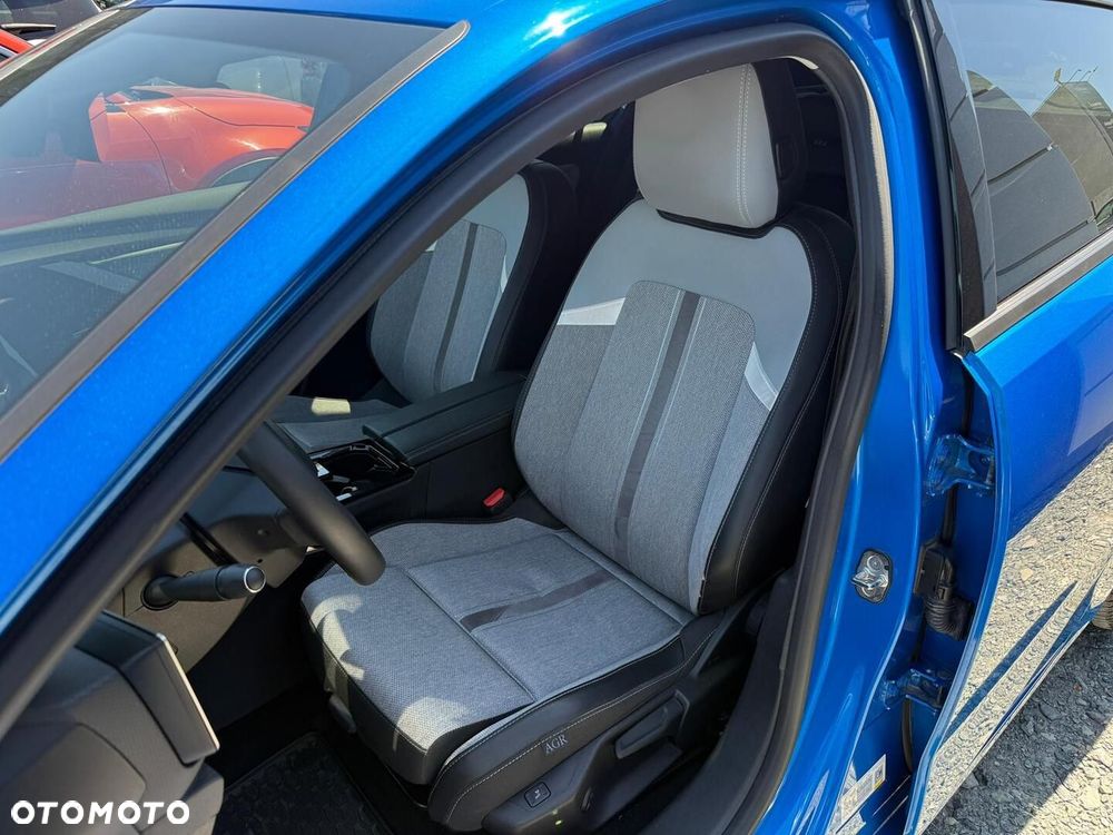 Opel Astra 1.2 T GS S&S - 13