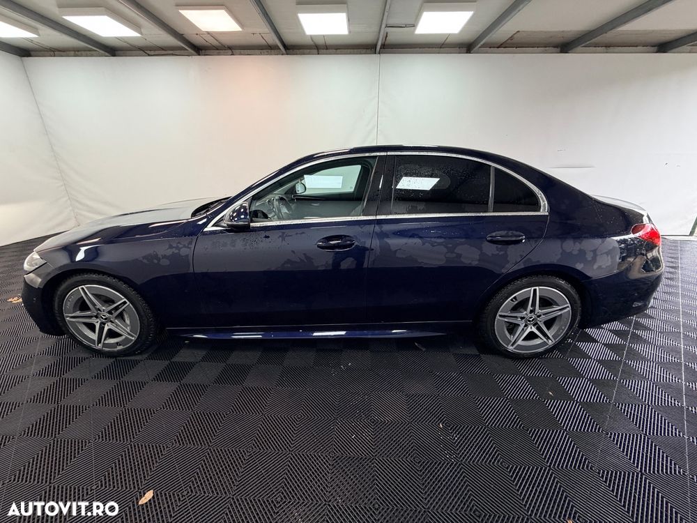 Mercedes-Benz C - 11