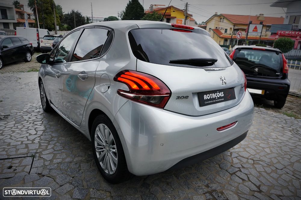 Peugeot 208 1.6 BlueHDi Style - 7