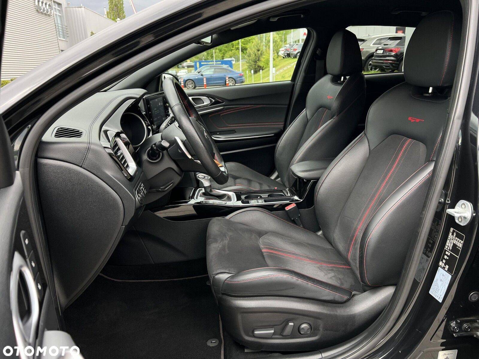 Kia ProCeed - 9