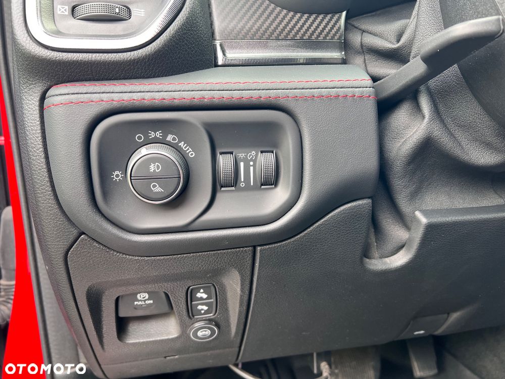 RAM 1500 TRX - 18