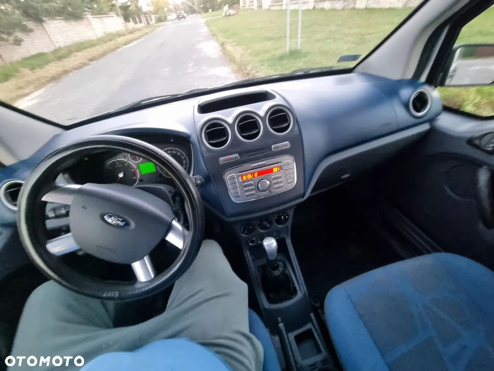 Ford Transit Connect 200 SWB Limited - 37