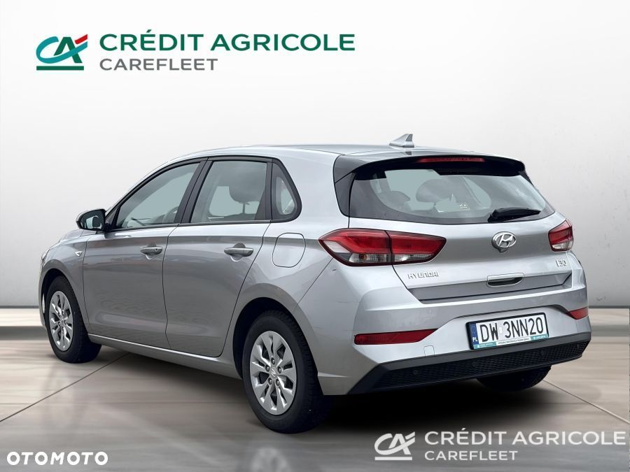 Hyundai i30 1.5 DPI Classic + - 4