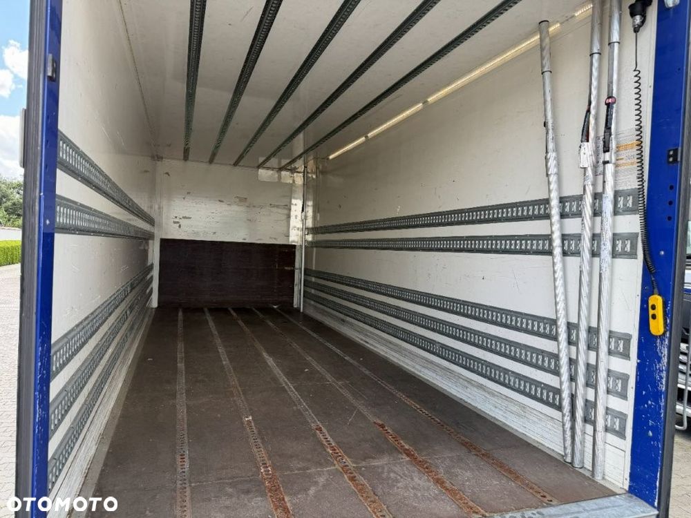 MAN TGL 12.250 NAVI KONTENER tylko 250 tys. km WINDA KONTRAKT SERWIS MAN DE - 13
