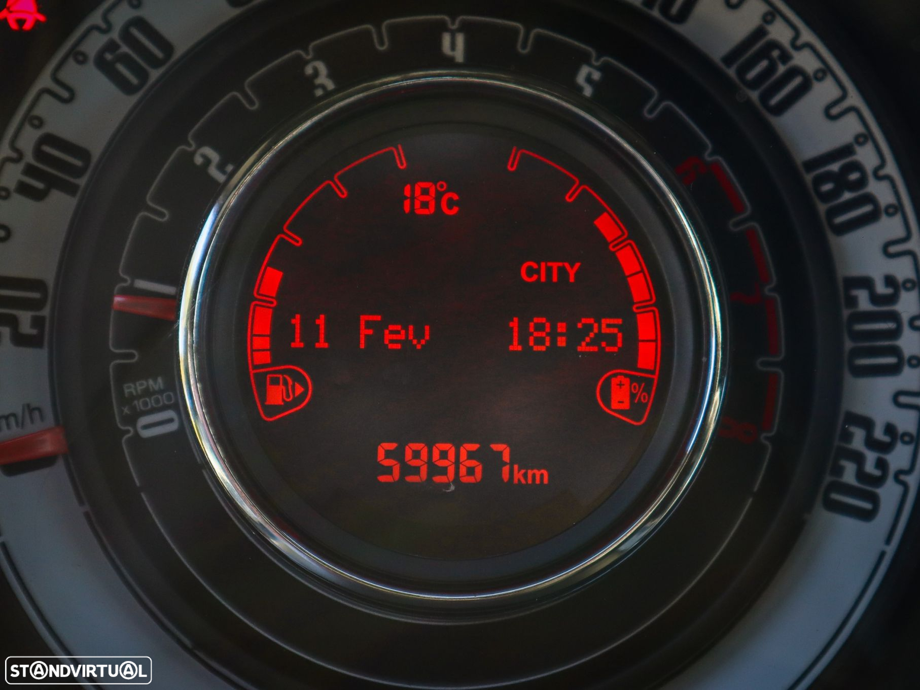 Fiat 500C 1.0 Hybrid Connect - 22