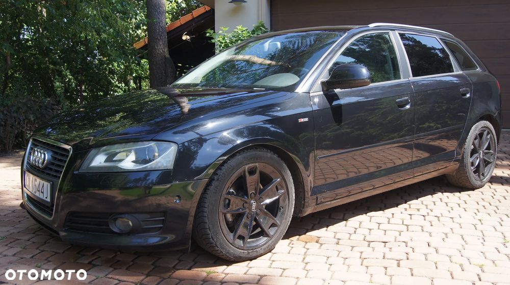Audi A3 Sportback 2.0 TDI S line Sportpaket plus - 1