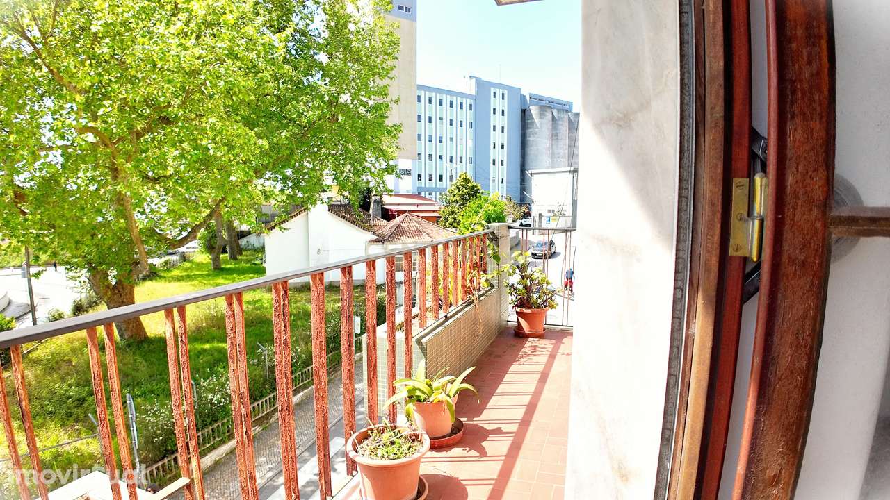 Apartamento T4 próximo do Silos, Caldas da Rainha - Grande imagem: 3/29