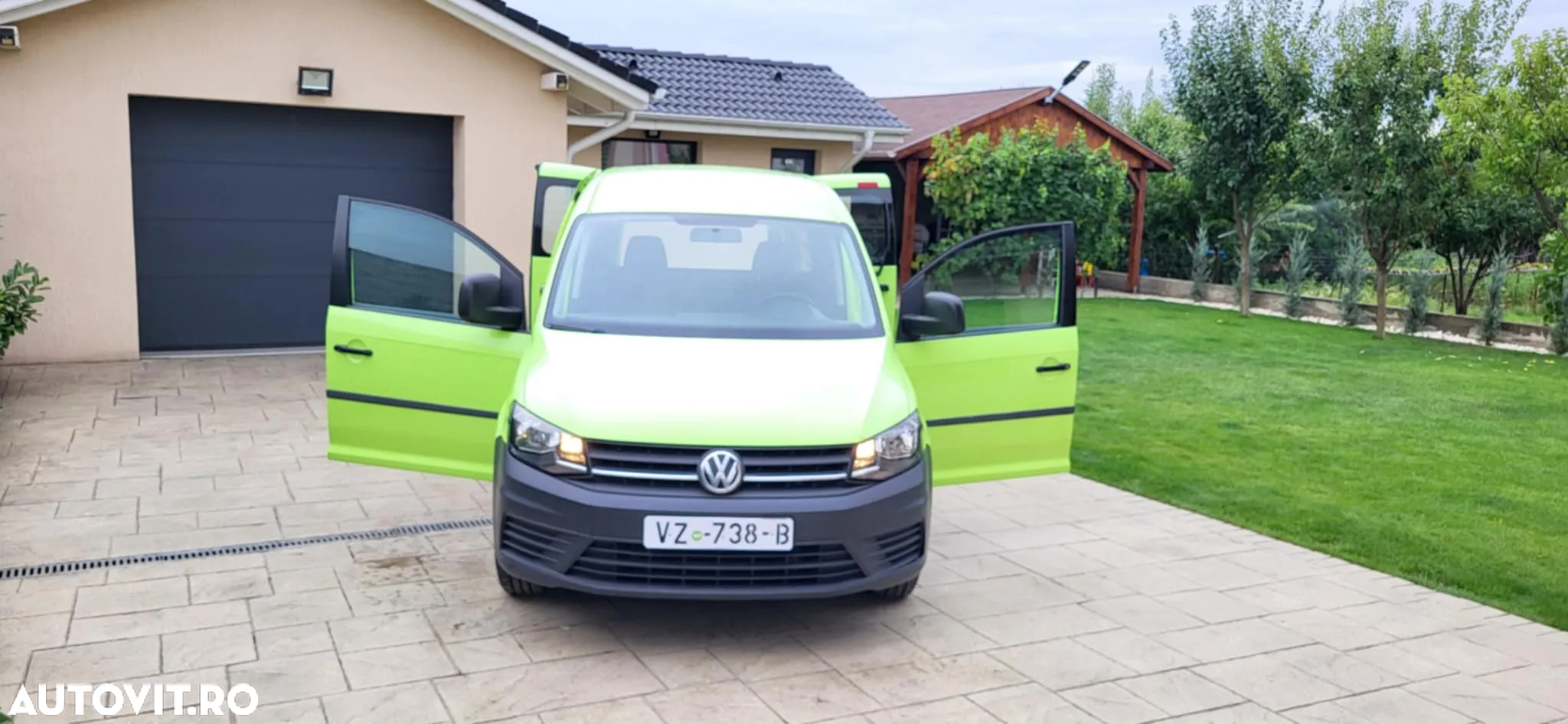 Volkswagen Caddy - 19
