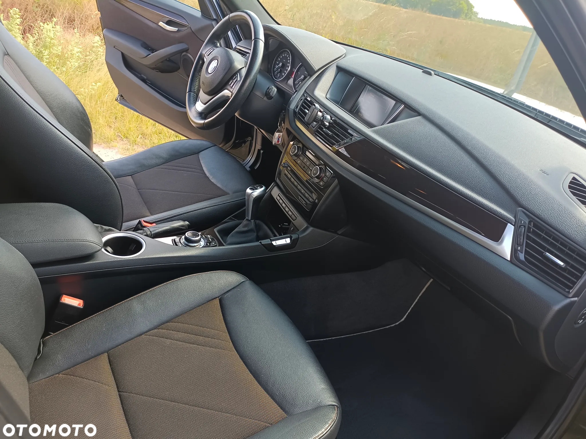 BMW X1 xDrive18d xLine - 10