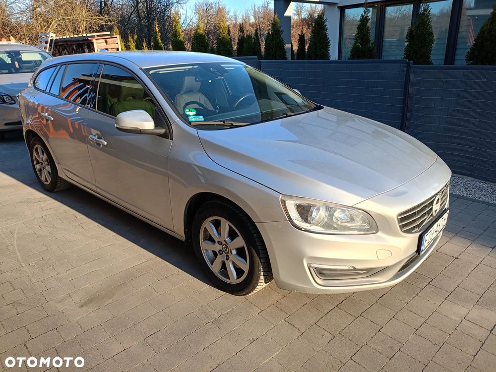 Volvo V60 - 1