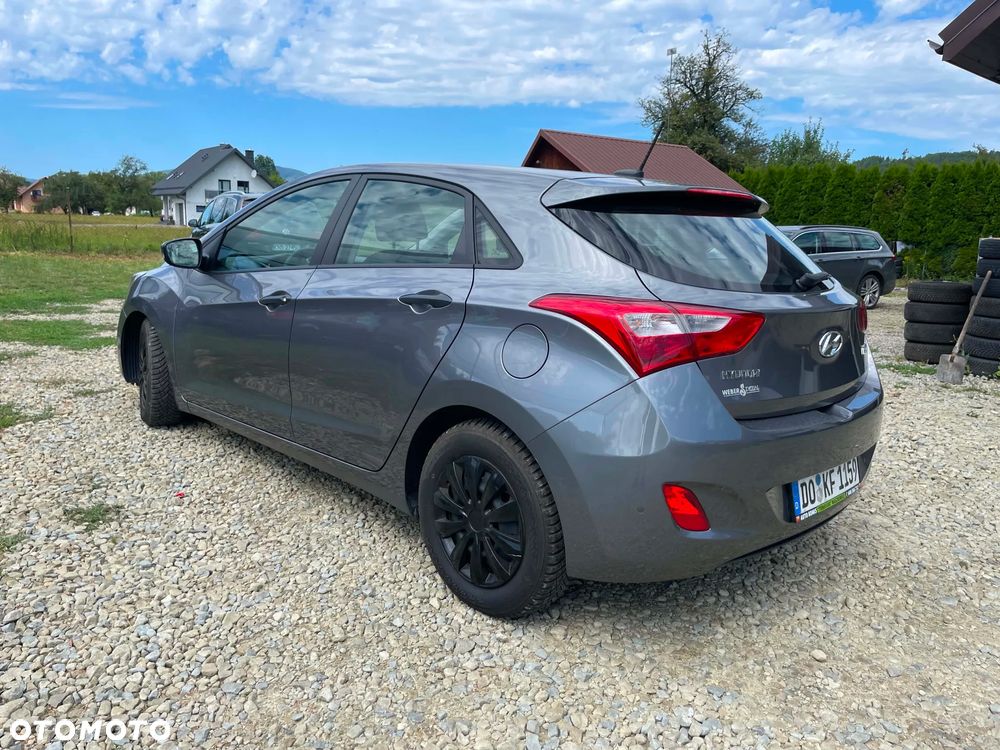Hyundai i30 1.4 CRDi Trend - 3