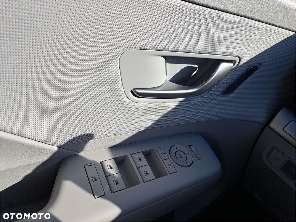 Hyundai Kona - 15