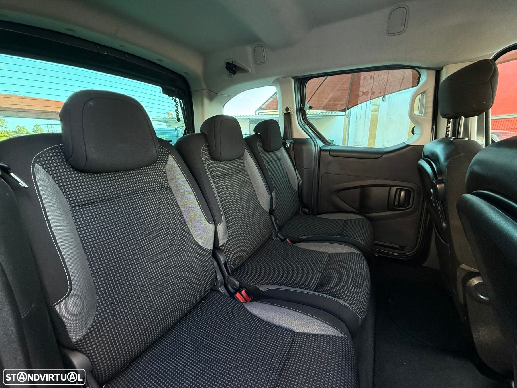 Peugeot Partner - 9