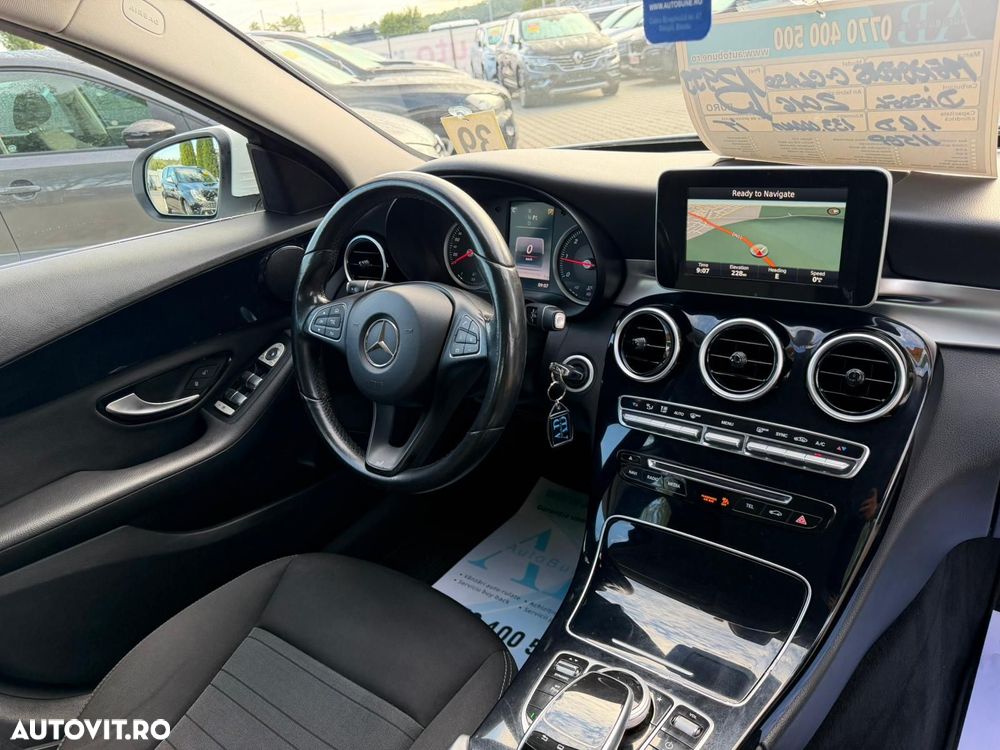 Mercedes-Benz C - 14