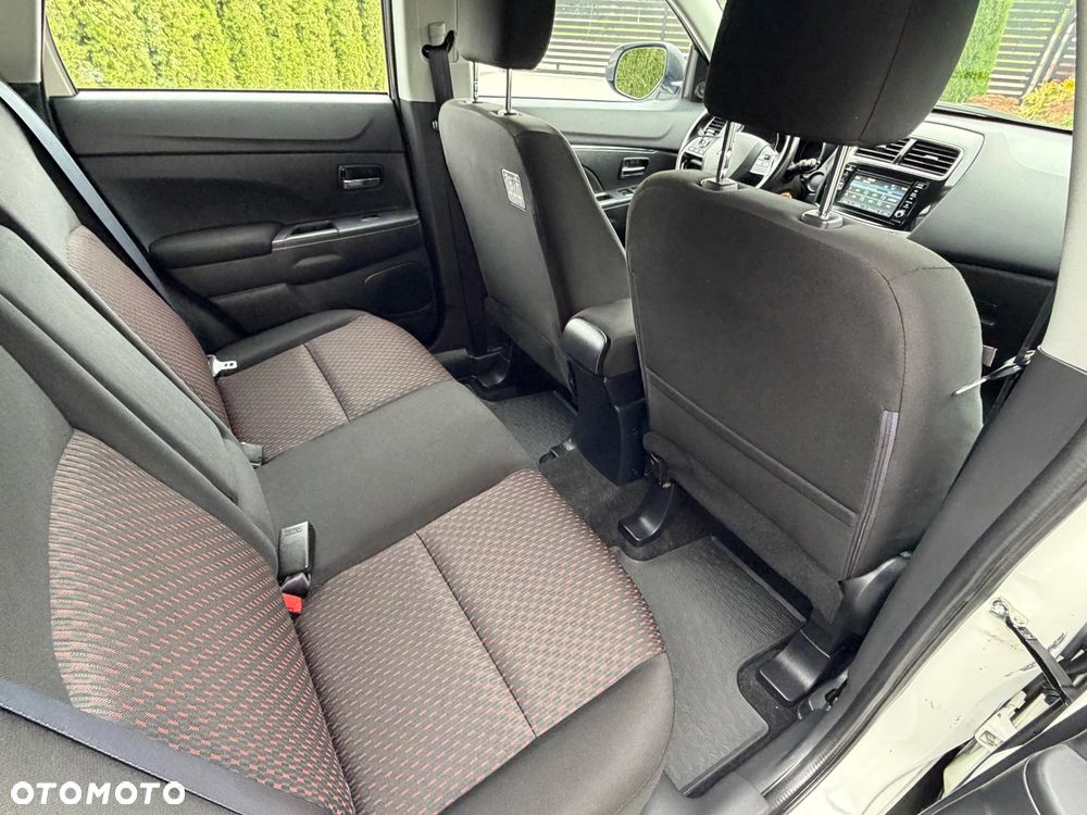 Mitsubishi ASX - 20