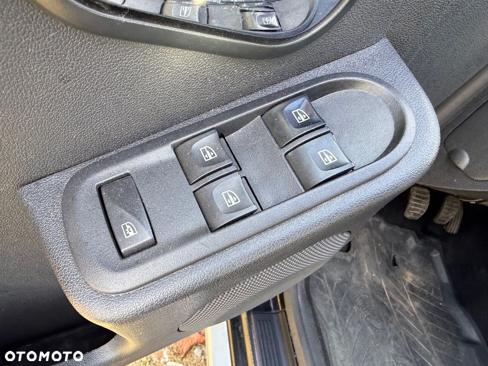 Dacia Duster 1.2 TCe Laureate - 11