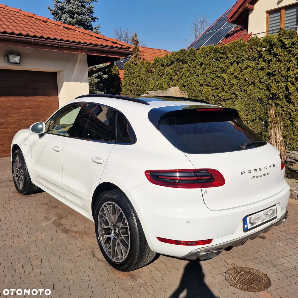 Porsche Macan - 3