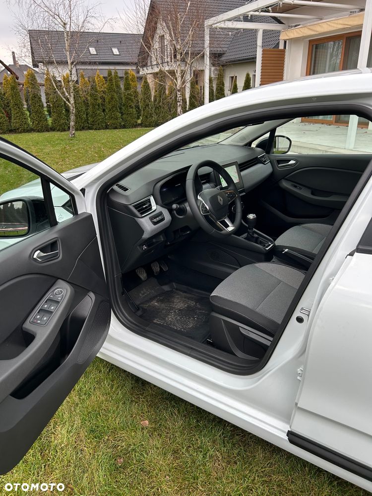 Renault Clio 1.0 TCe Evolution - 11