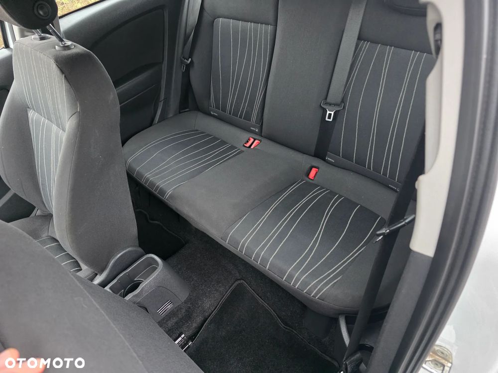 Opel Corsa 1.2 16V Easytronic Cosmo - 19